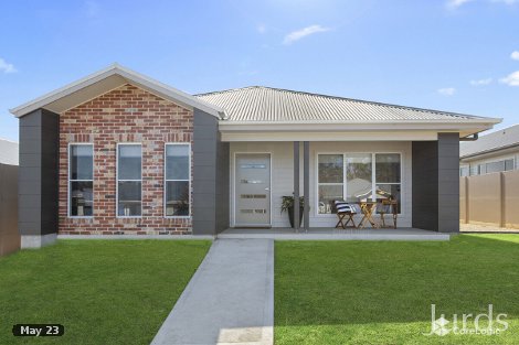 26 Wethered Cres, North Rothbury, NSW 2335