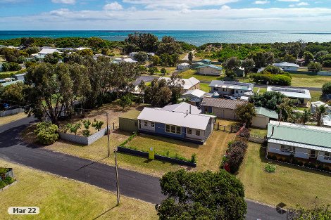 12 Boatswain Ave, Boatswain Point, SA 5275