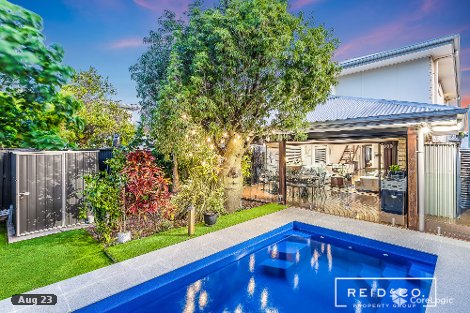 4a Rock St, Scarborough, QLD 4020