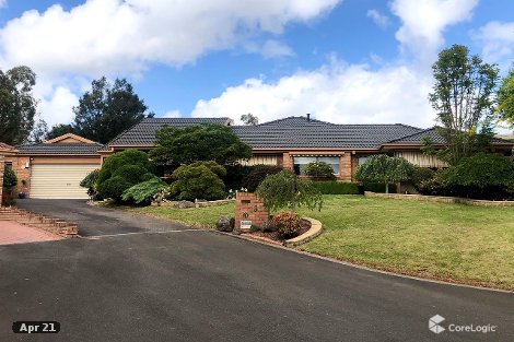 3 Lewis Spencer Pl, Croydon Hills, VIC 3136