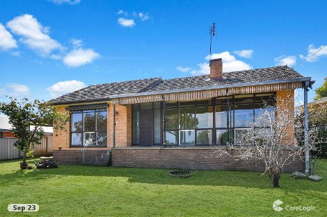 42 Newington Rd, Stawell, VIC 3380