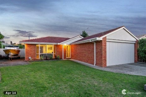 12 Julia Ct, Cranbourne North, VIC 3977