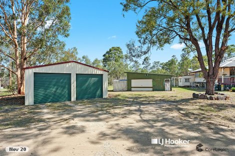 9 Fleur Cres, Lockyer Waters, QLD 4311