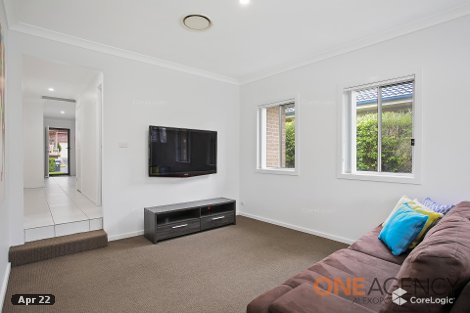 10 Brearley Ave, Middleton Grange, NSW 2171