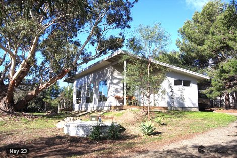 13 Lakeside Ave, Clayton Bay, SA 5256