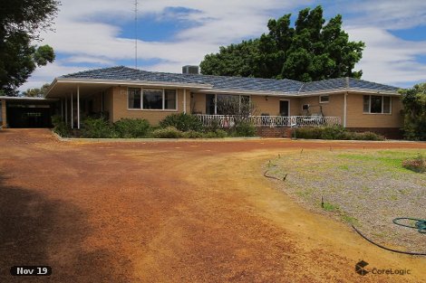 30 Suburban Rd, Quairading, WA 6383