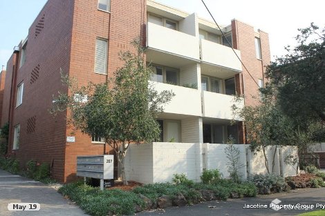 2/207 Canterbury Rd, St Kilda West, VIC 3182