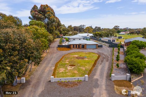 2 Lakeview Ct, Huntly, VIC 3551