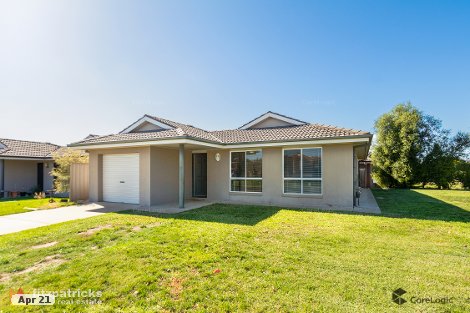 24 Womboin Cres, Glenfield Park, NSW 2650