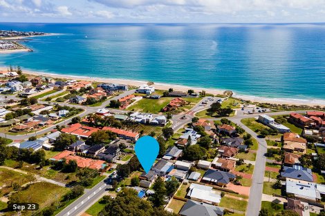 11 Henson St, Silver Sands, WA 6210