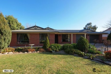 11 Oakwood Rd, Oakbank, SA 5243