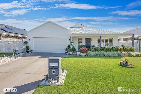 5 Shamrock Ave, South West Rocks, NSW 2431