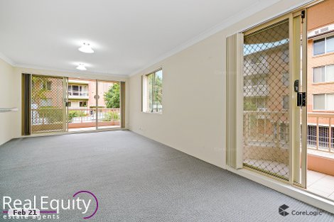 4/4 Mead Dr, Chipping Norton, NSW 2170