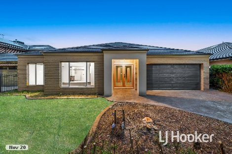 7 Esprit Ave, Cranbourne North, VIC 3977