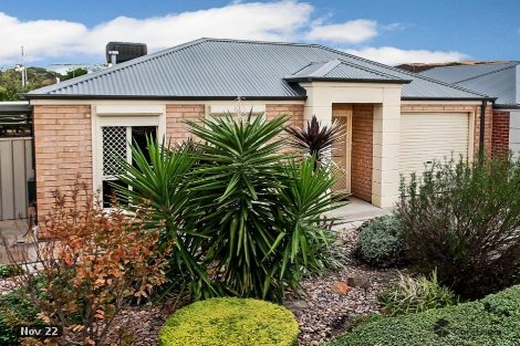 16 Chamberlain Dr, Christie Downs, SA 5164