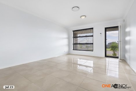 1/24 Broomfield Cres, Hunterview, NSW 2330