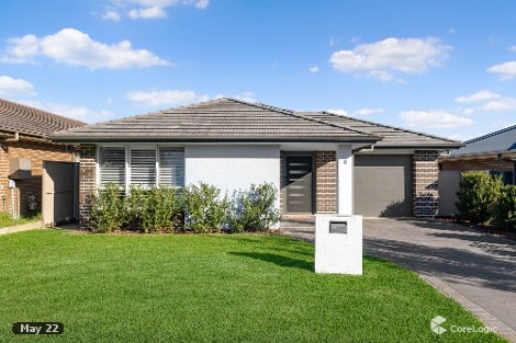 8 Derbyshire Rd, Spring Farm, NSW 2570