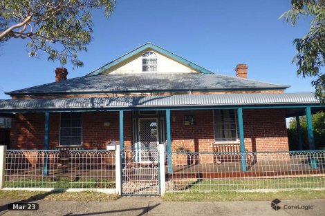 77 Crown St, West Tamworth, NSW 2340