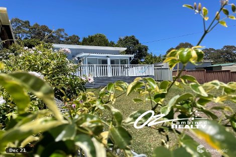 10 Lachlan Cres, St Georges Basin, NSW 2540