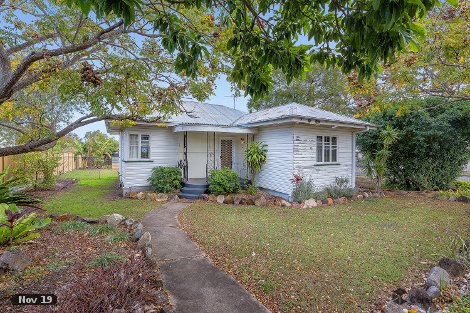 1 Auld St, Silkstone, QLD 4304