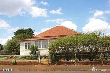 12 Raff St, North Toowoomba, QLD 4350