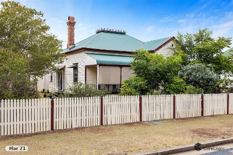 12 John St, Clifton, QLD 4361