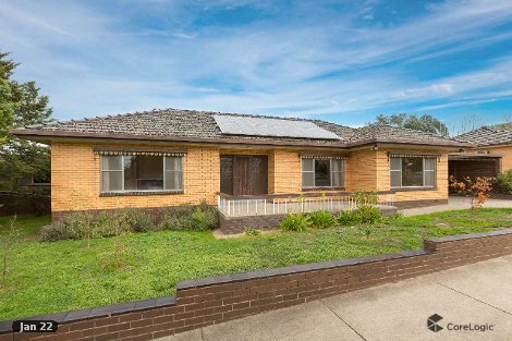 33 Maple St, Golden Square, VIC 3555