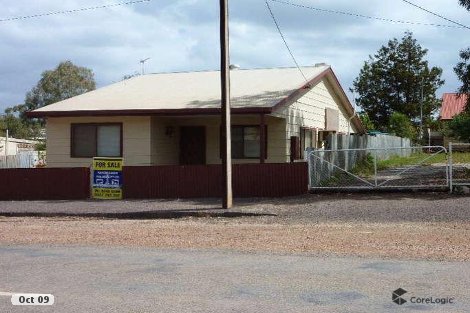 7 Seventh St, Quorn, SA 5433