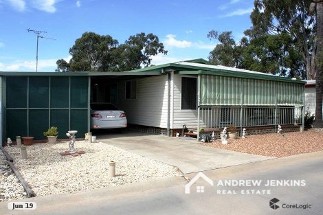 8 Oasis Dr, Cobram, VIC 3644