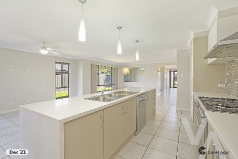 12 Water St, Fern Bay, NSW 2295