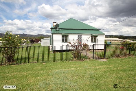 45 Woodlawn St, Wallangarra, QLD 4383