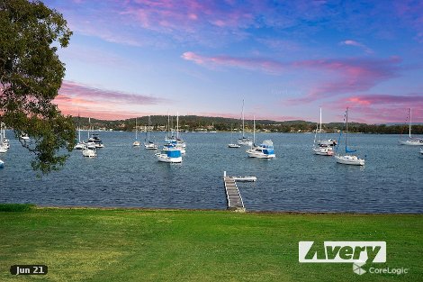 89 Bay Rd, Bolton Point, NSW 2283