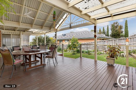 13 Stockmans Cct, Pakenham, VIC 3810