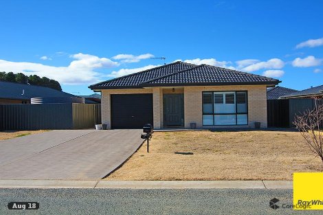 7 Deniston Cct, Bungendore, NSW 2621