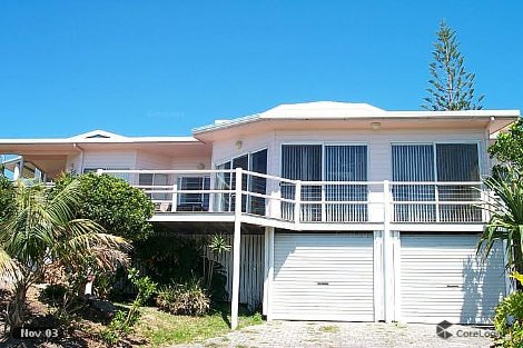 2 Lighthouse Cres, Emerald Beach, NSW 2456