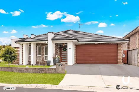 18 Burringoa Cres, Colebee, NSW 2761