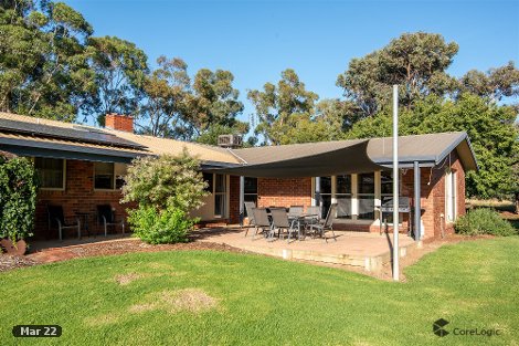 950 Mcewen Rd, Kyvalley, VIC 3621