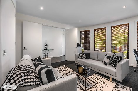 73-75 Newton St, Kensington, VIC 3031