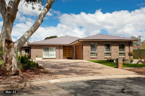 11 Stillwell Pl, Mawson, ACT 2607