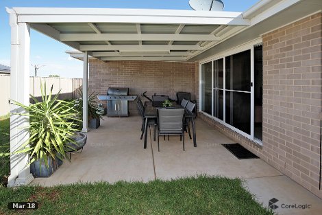 4 Durack Cct, Boorooma, NSW 2650