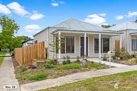 25 Stead St, Ballan, VIC 3342