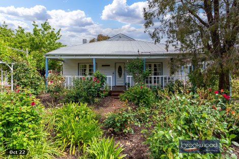 20 Craig St, Mundaring, WA 6073