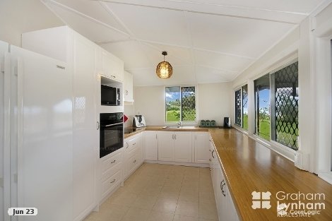 26 Reef St, Saunders Beach, QLD 4818