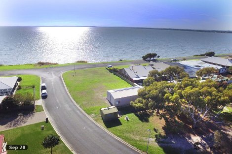 17 Warrengie Dr, Meningie, SA 5264