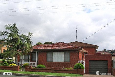 26 Heaslip St, Coniston, NSW 2500