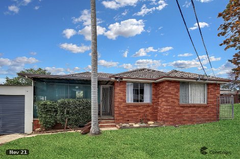 9 Oakwood Rd, Toongabbie, NSW 2146