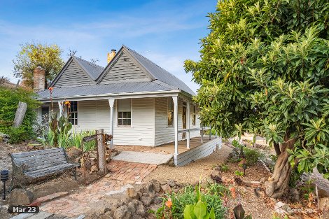 25 Creek Pde, Clunes, VIC 3370