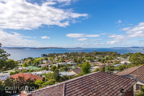 30 Coolamon Rd, Taroona, TAS 7053