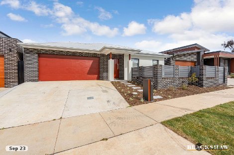 5 Pinkas St, Strathnairn, ACT 2615