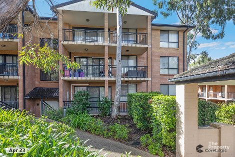 24/1 Batley St, Gosford, NSW 2250